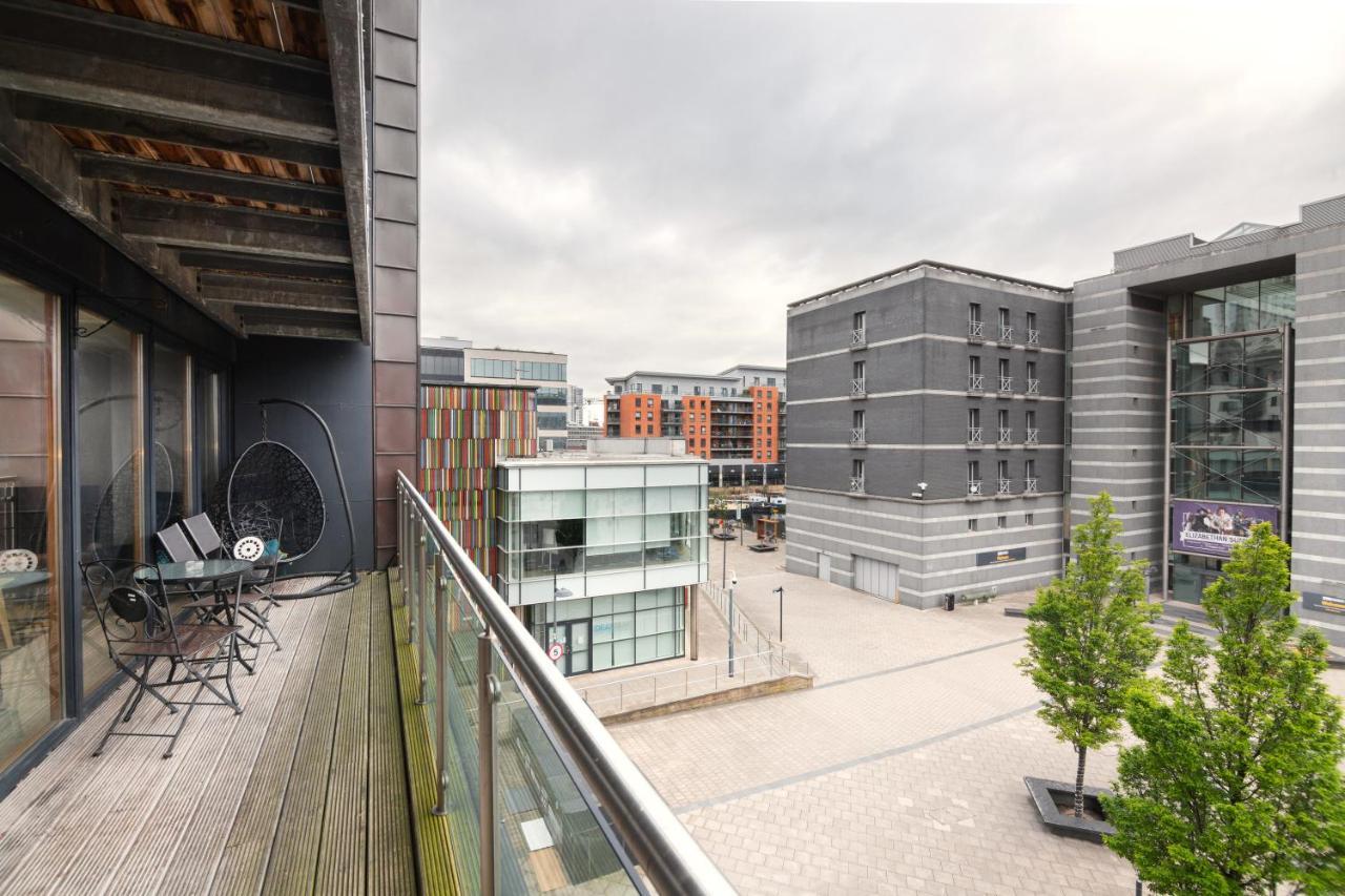 Cartier House At The Leeds Dock Leilighet Eksteriør bilde